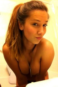 Femme sans tabou aimerait trouver un homme macho à Amiens