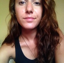 Coquine qui veut de la bite dans le cul sur Amiens