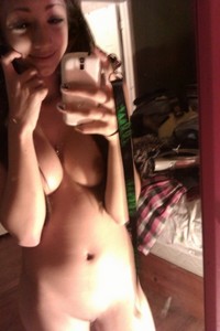 Jolie coquine veut des mecs vicieux à se mettre dans le cul sur Somme