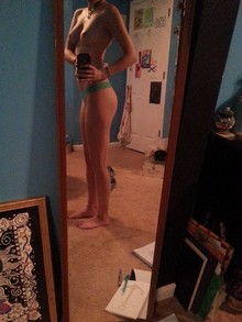 Coquine cherche un coquin discret à Amiens pour une rencontre éphémère