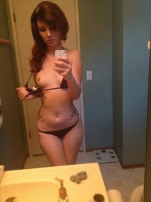 Belle femme veut des mecs vicieux à glisser dans la chatte sur Somme